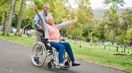 Living Your Best Life: Senior Living Hacks for a Fulfilling Retirement